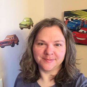 Meet your Posher, Crystal